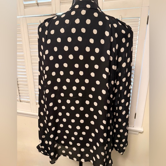 TUCKER Polka Dot Blouse - Black and Ivory print - Picture 5 of 6